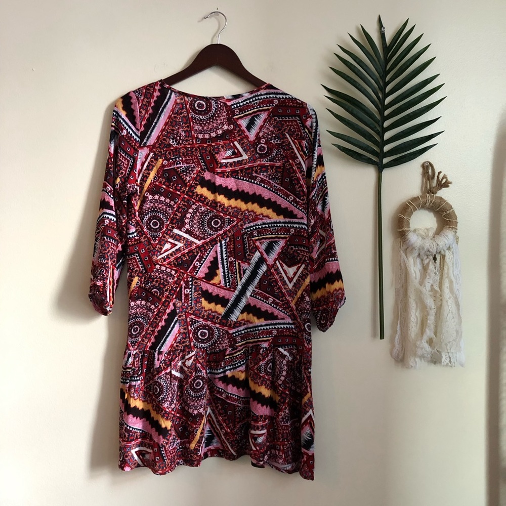 • SOLD • BB Dakota Geometric Dress - Picture 6 of 7